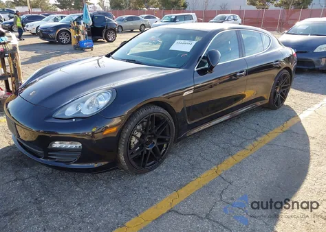 2012 Porsche Panamera S z USA, uszkodzony, nr VIN WP0AB2A79CL062070